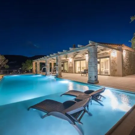 Artina Luxury *